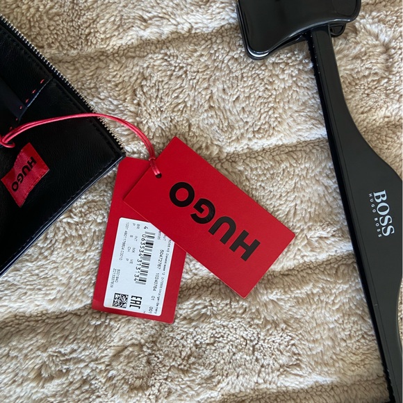 HUGO BOSS lamb leather skirt size small - Picture 8 of 9